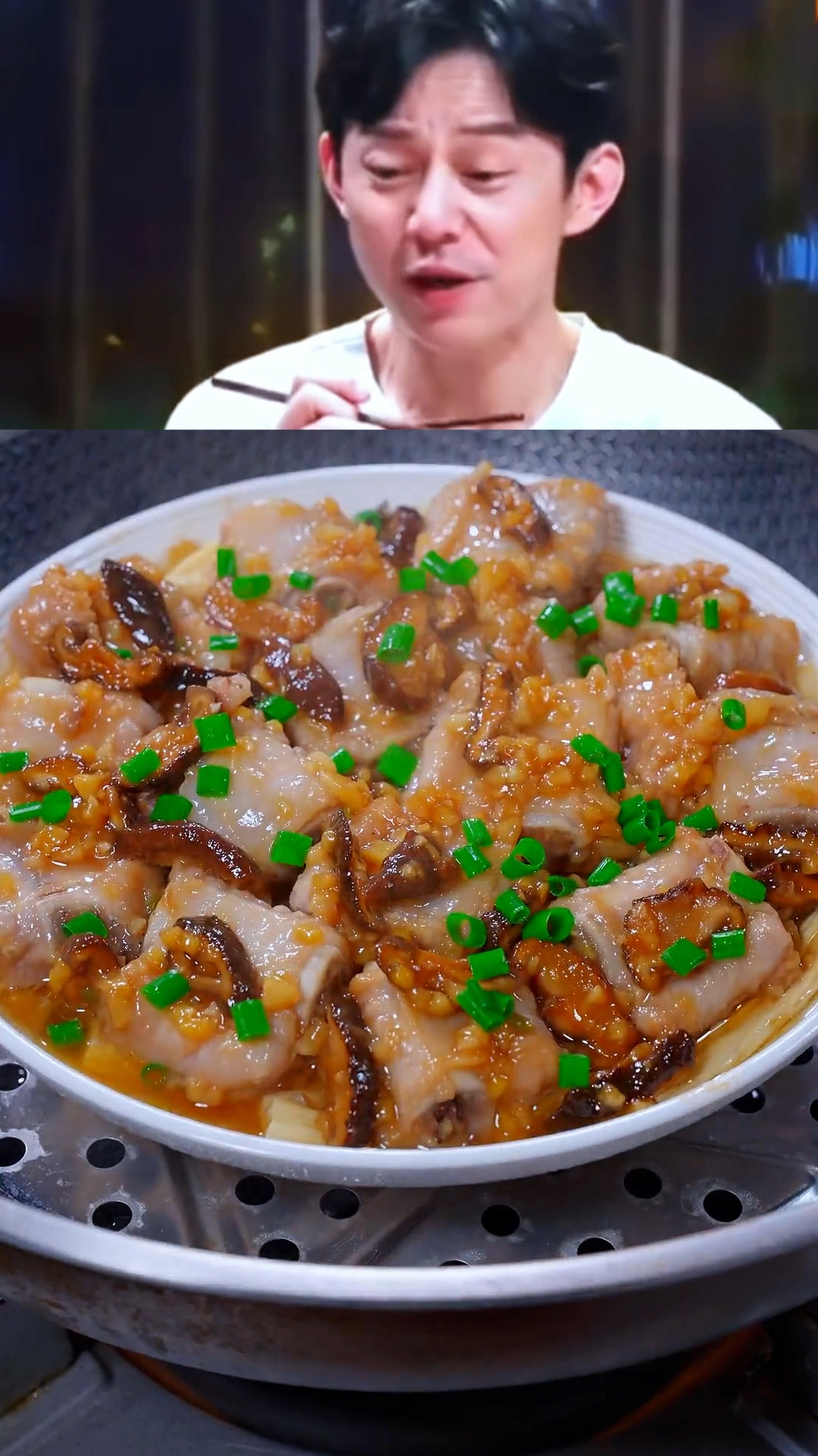 广东酒店的招牌菜：腐竹蒸排骨，肉质鲜嫩，腐竹吸满了汤汁