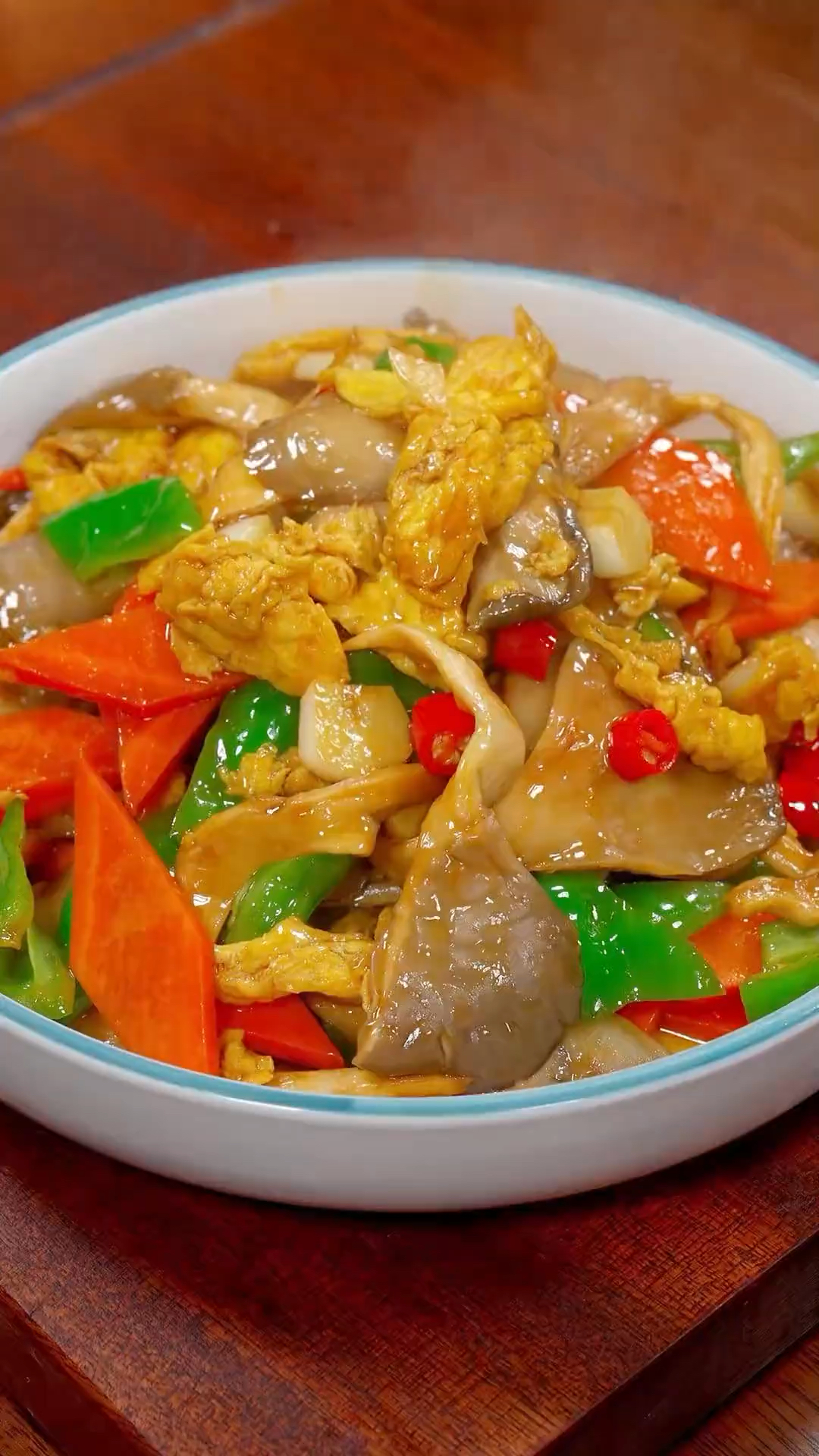 素炒平菇的做法平菇的做法 这是一道适合全家胃口的家常菜