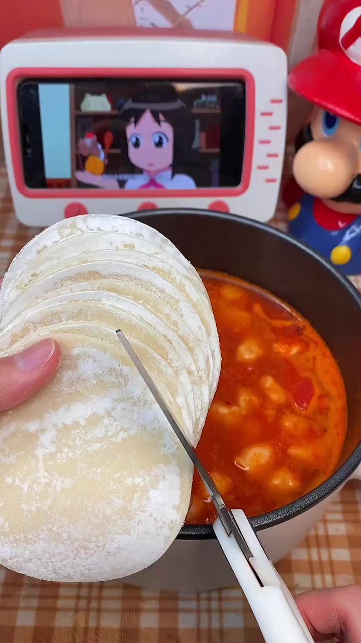 虾滑Q弹饺子皮顺滑，一口接一口根本停不下来