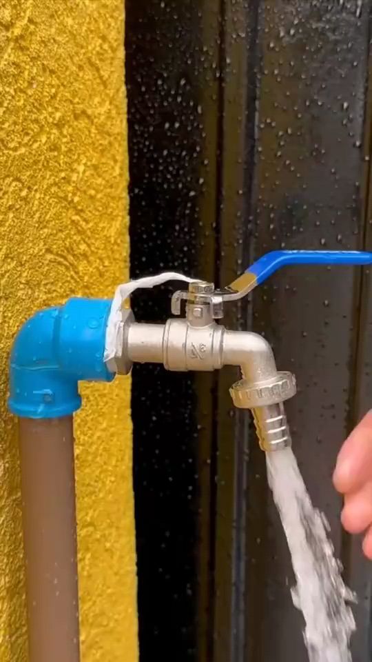 水龙头漏水又没有专业的工具怎么办?教你一个小妙招
