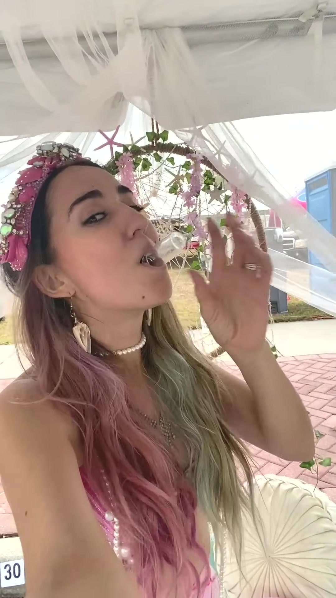 解封外出惊现佛罗里达真实美人鱼