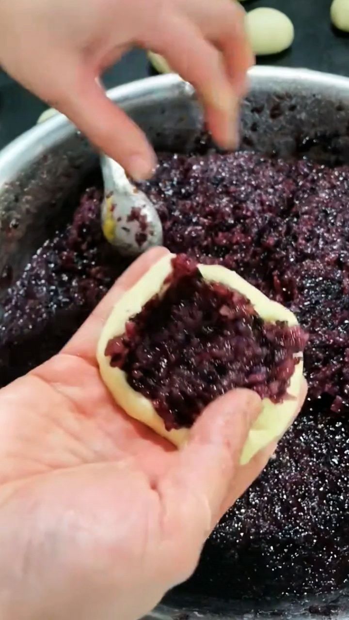 制作美味豆沙包的方法