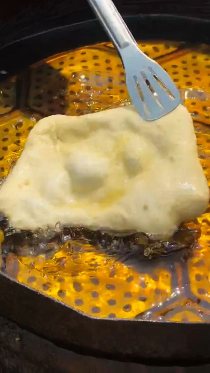 制作特色炸面食的方法