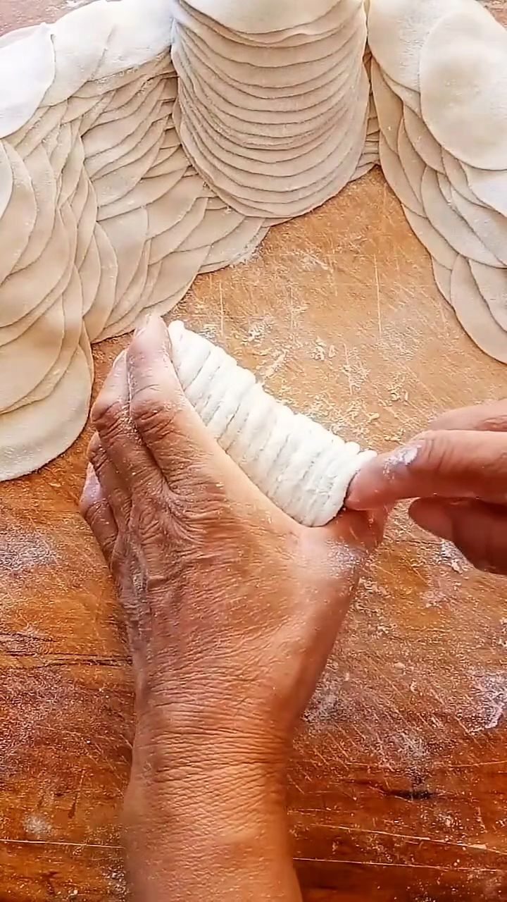 快速制作饺子皮的方法