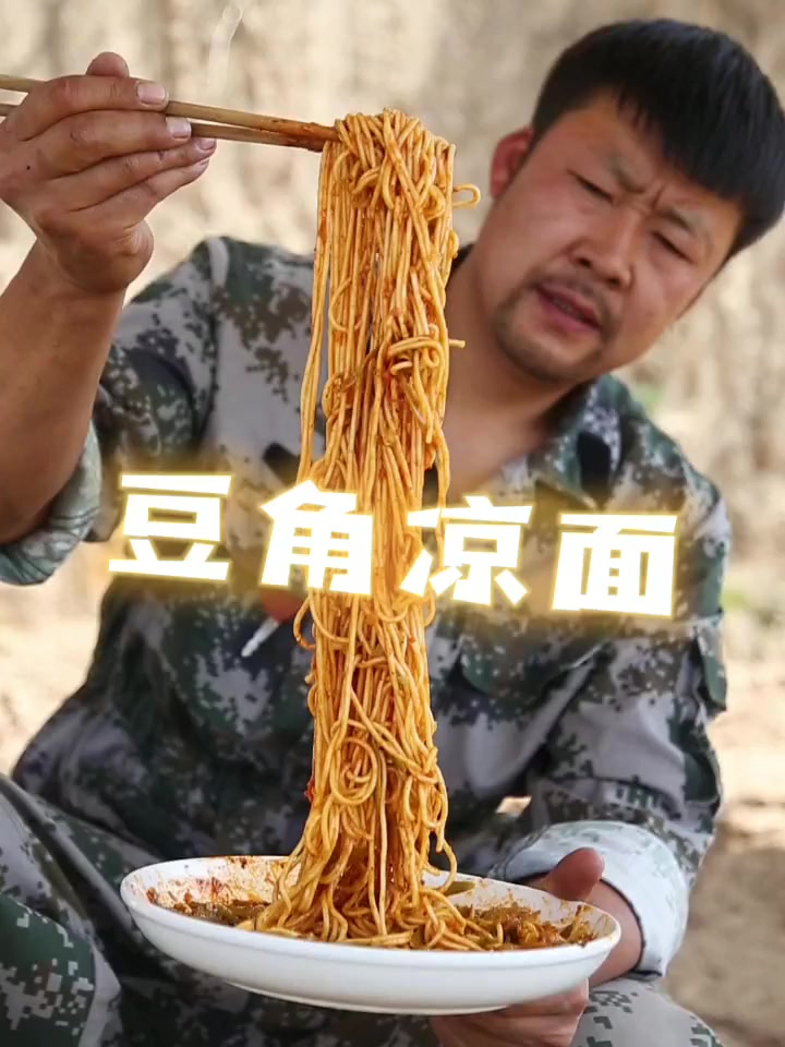 新叶上枝头,白鹅水中游的画面明天就能看见啦!!