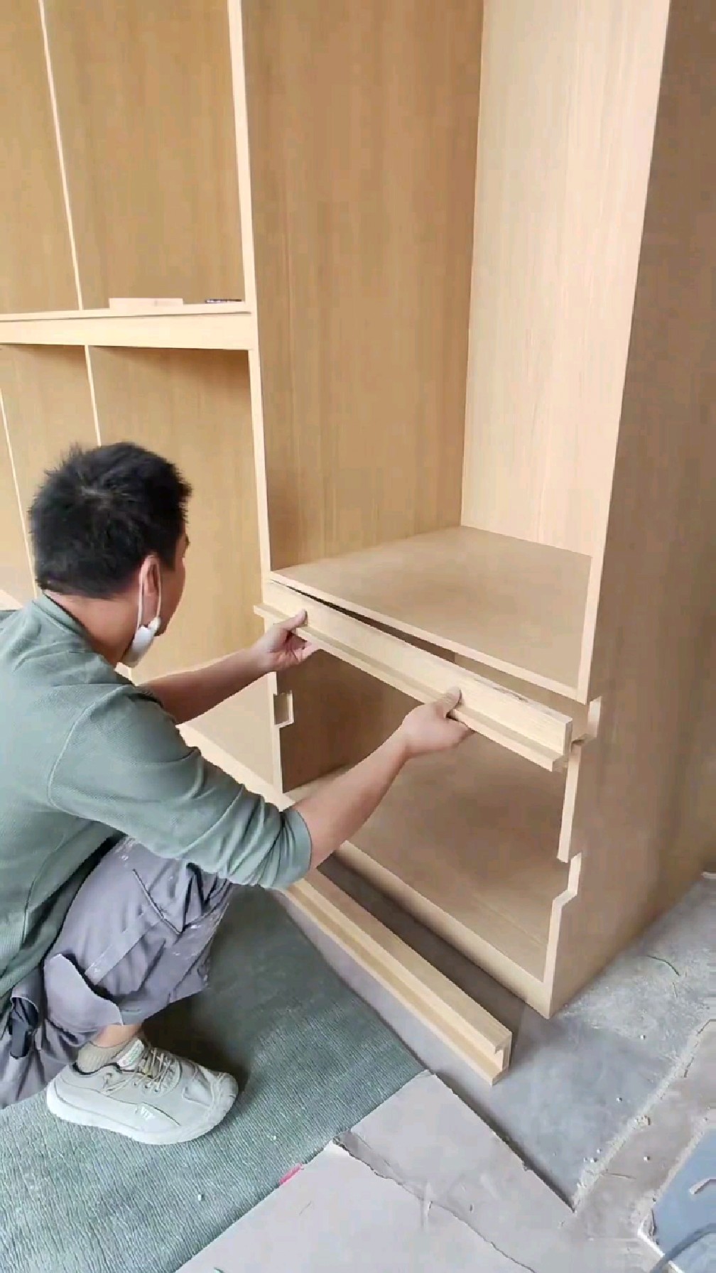 #家居装修#衣柜免拉手安装施工