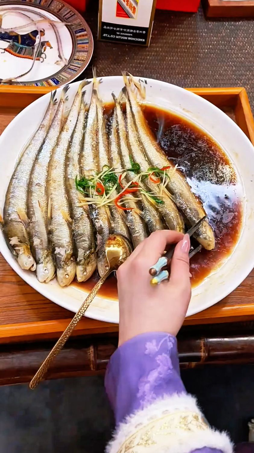 刀鱼好吃但是很多人都不知道怎么吃#我的钓鱼日记
