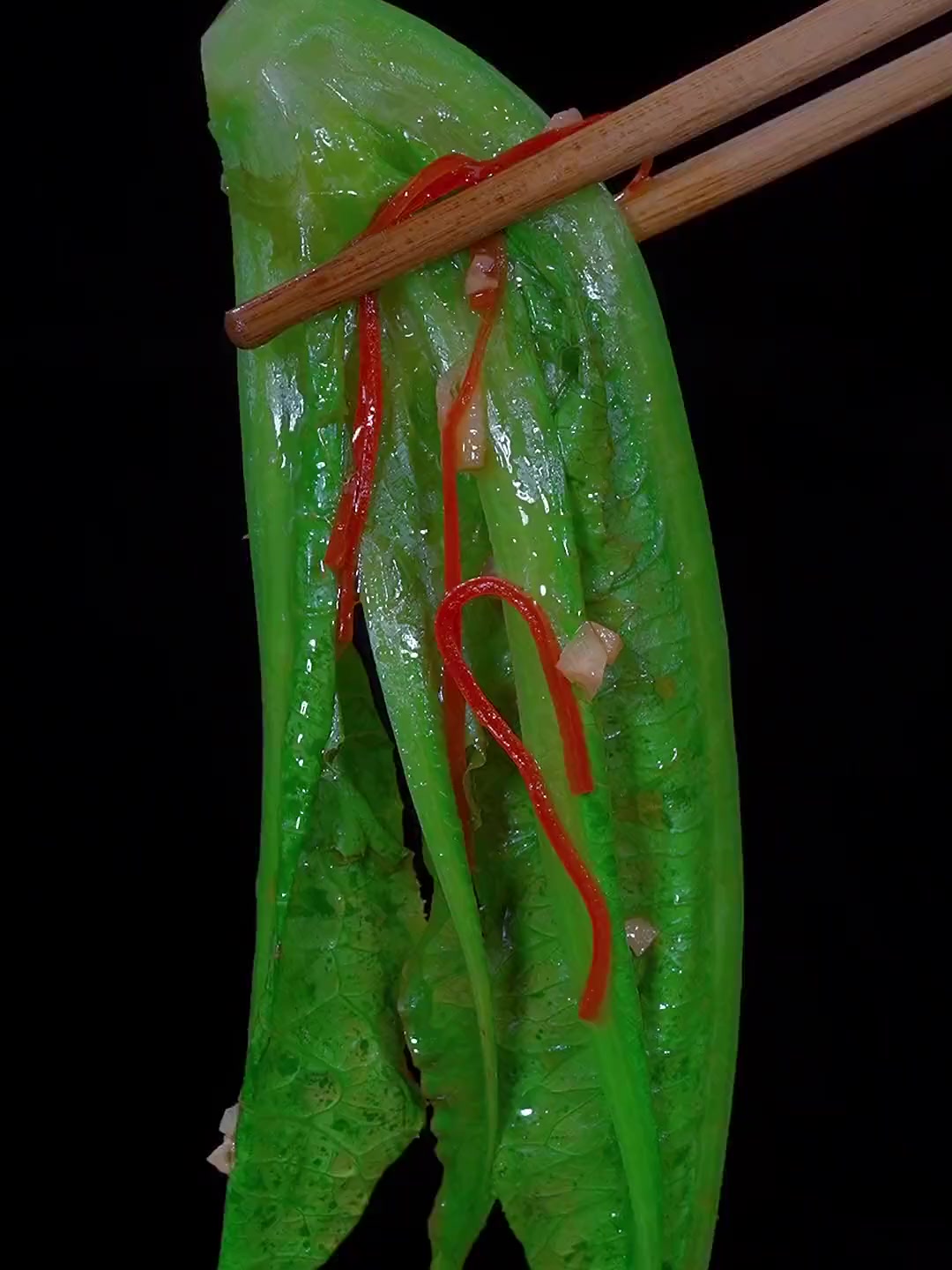 白灼油麦菜做法,油麦菜这样做比大鱼大肉好吃!!
