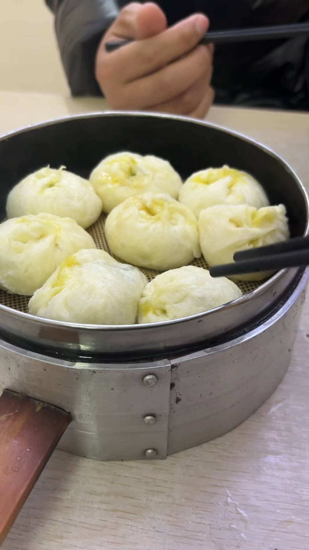 榆林特色早点杭州小笼包,一笼七元味道不错