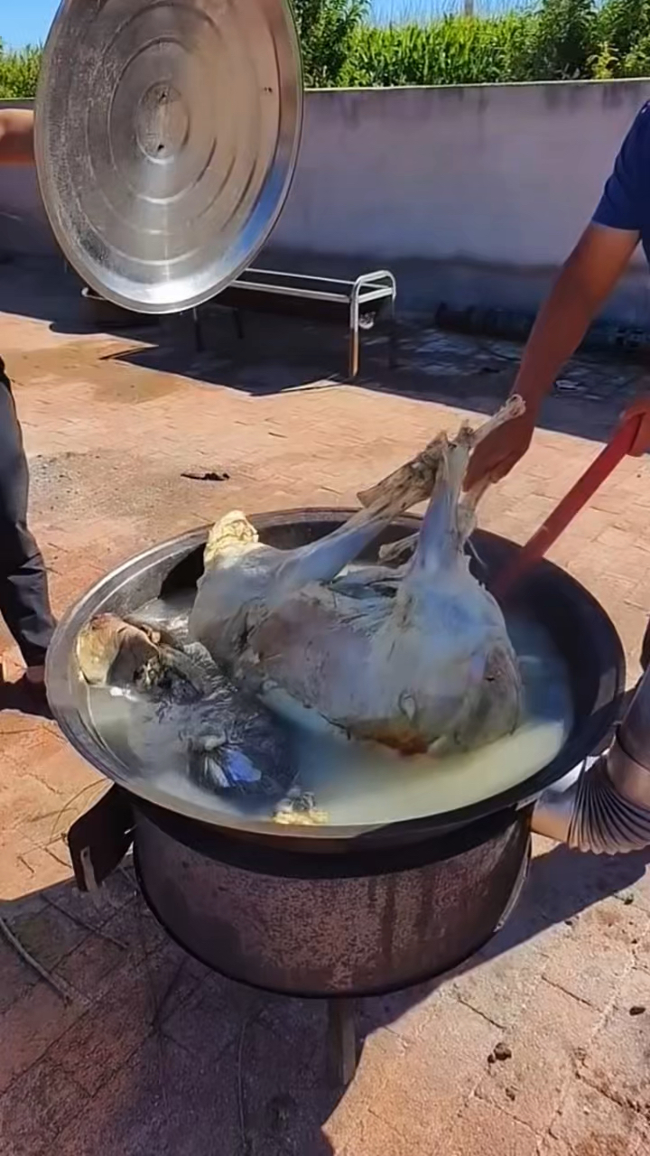 制作大锅烀羊的方法