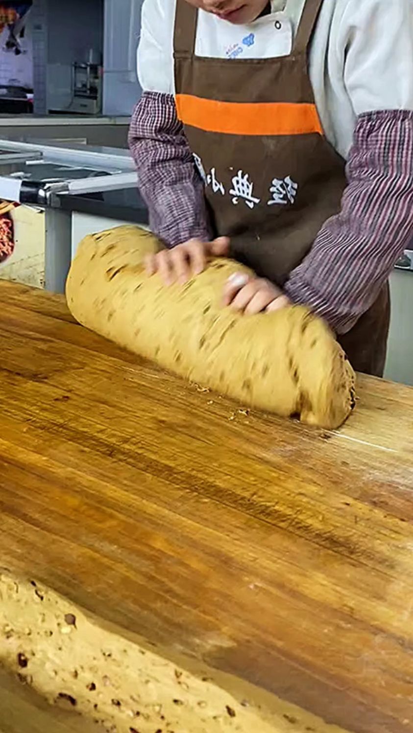 老式红枣馒头制作过程