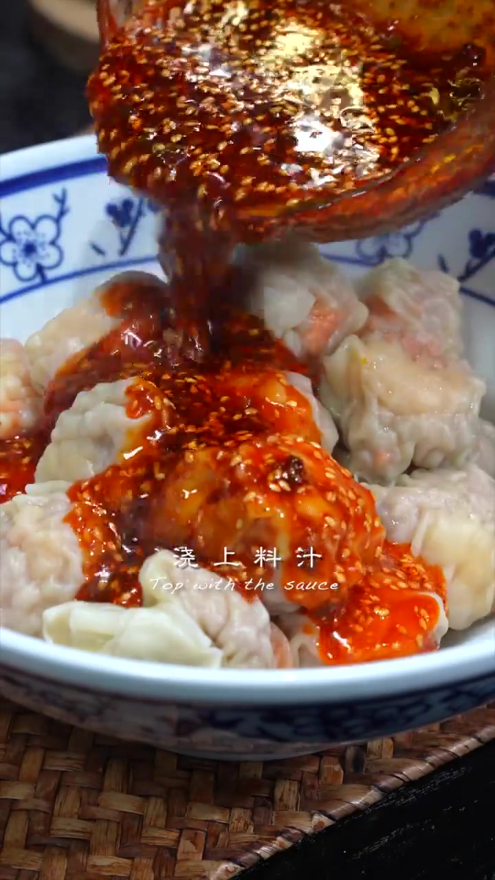 老话说的好,“饺子要吃酸汤的,馄饨要吃干拌的。”!