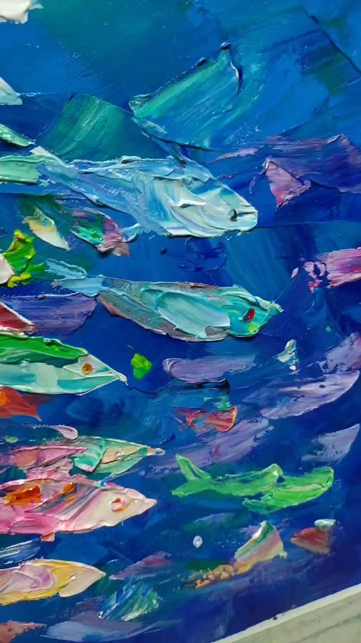 今天画一幅漂亮的鱼群