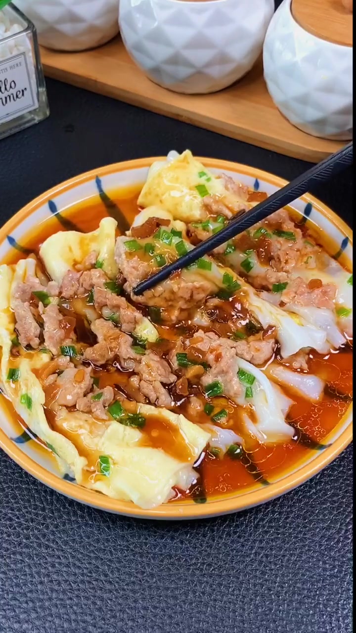 广东人做肠粉最好吃的秘诀,今天这个视频你一定要学!