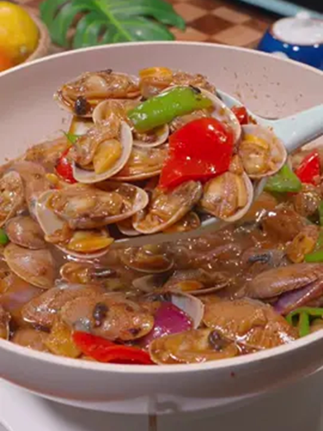 夜市神菜在家复刻秒变厨神!