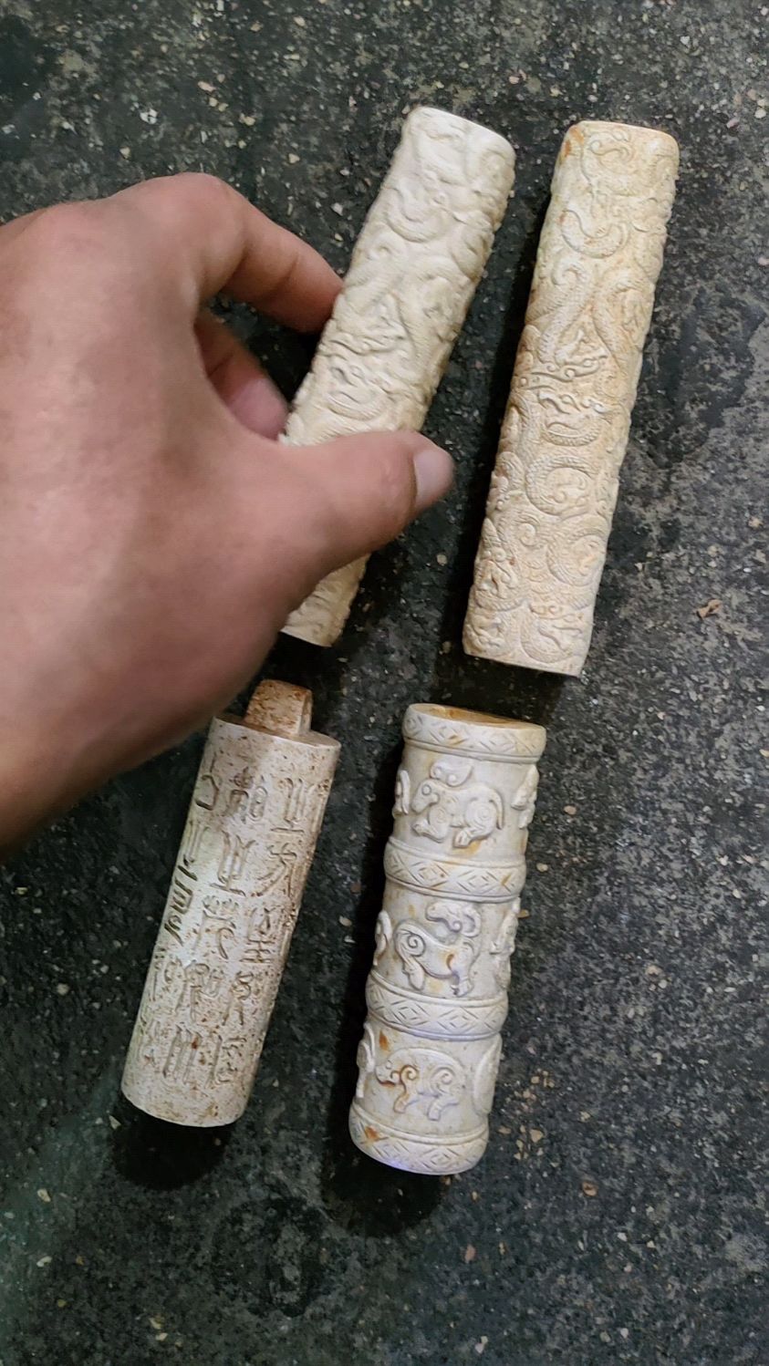 鸡骨白玉的挂件、
