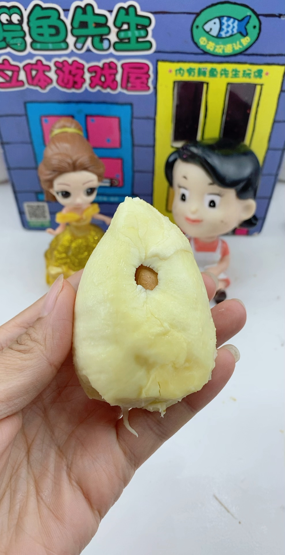 我也要吃薯片。。