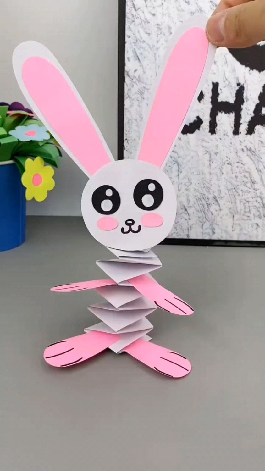 可爱的弹簧小白兔手工制作