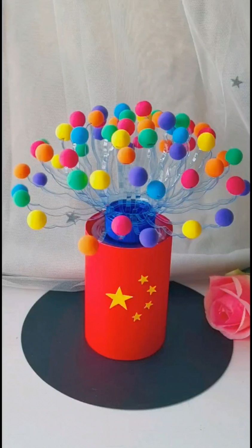 彩泥手工制作，锻炼动手能力