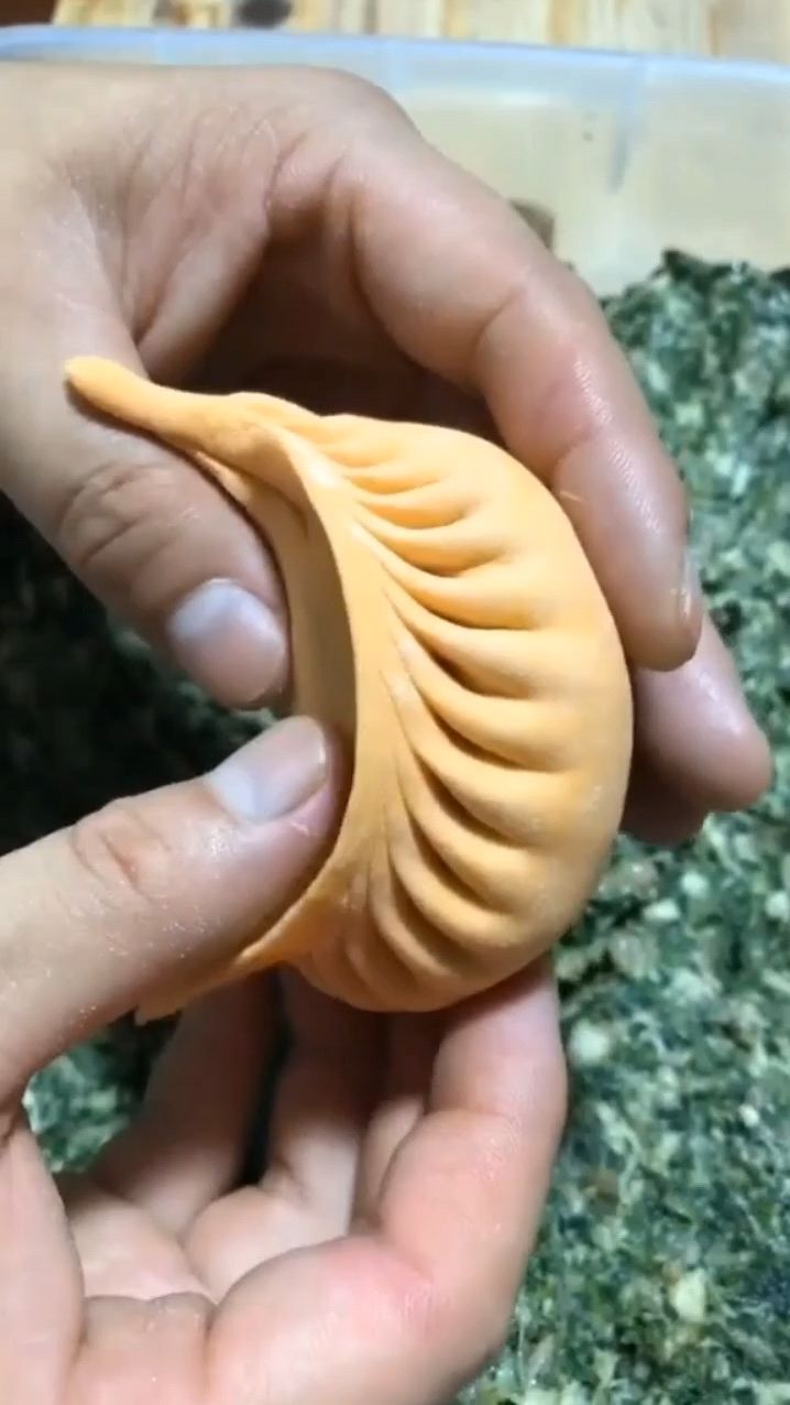 月牙饺子的详细包法