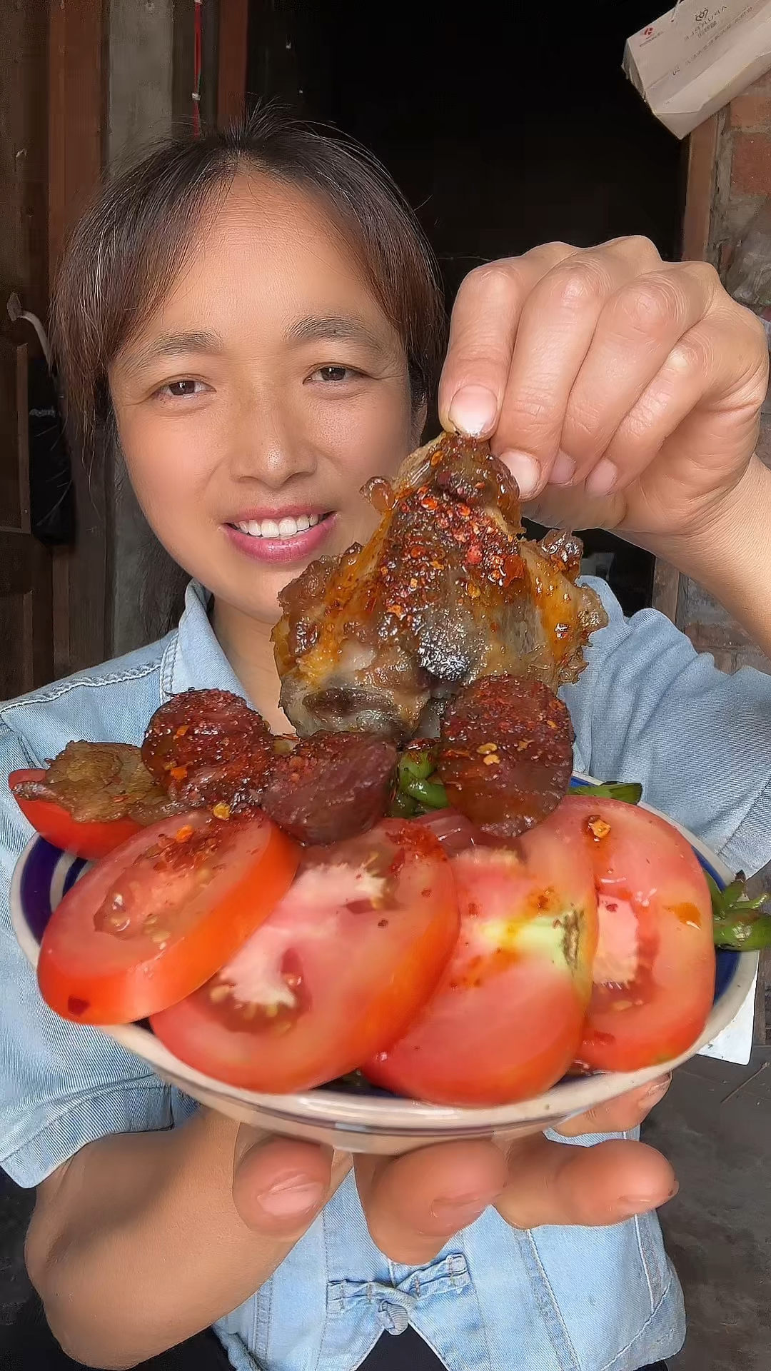 凉拌西红柿.猪骨头.辣椒