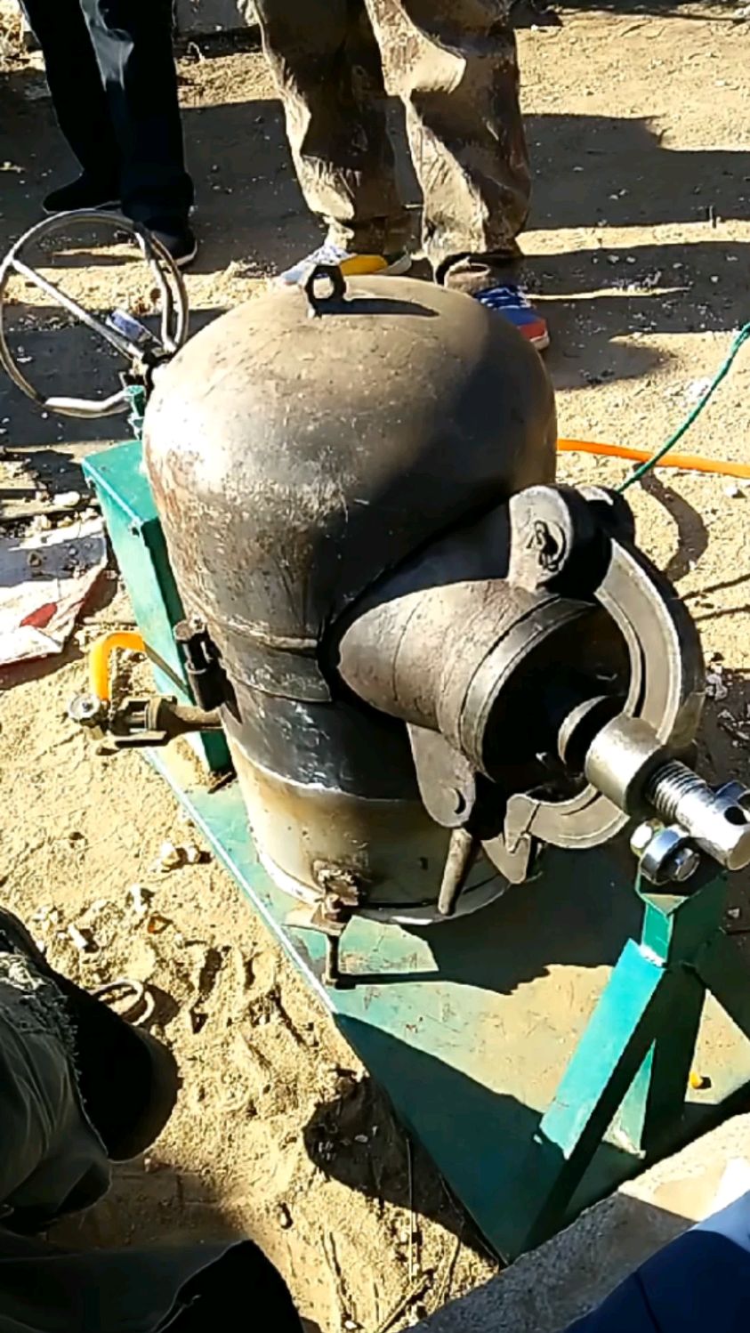 废旧煤气罐制作蹦爆米花机