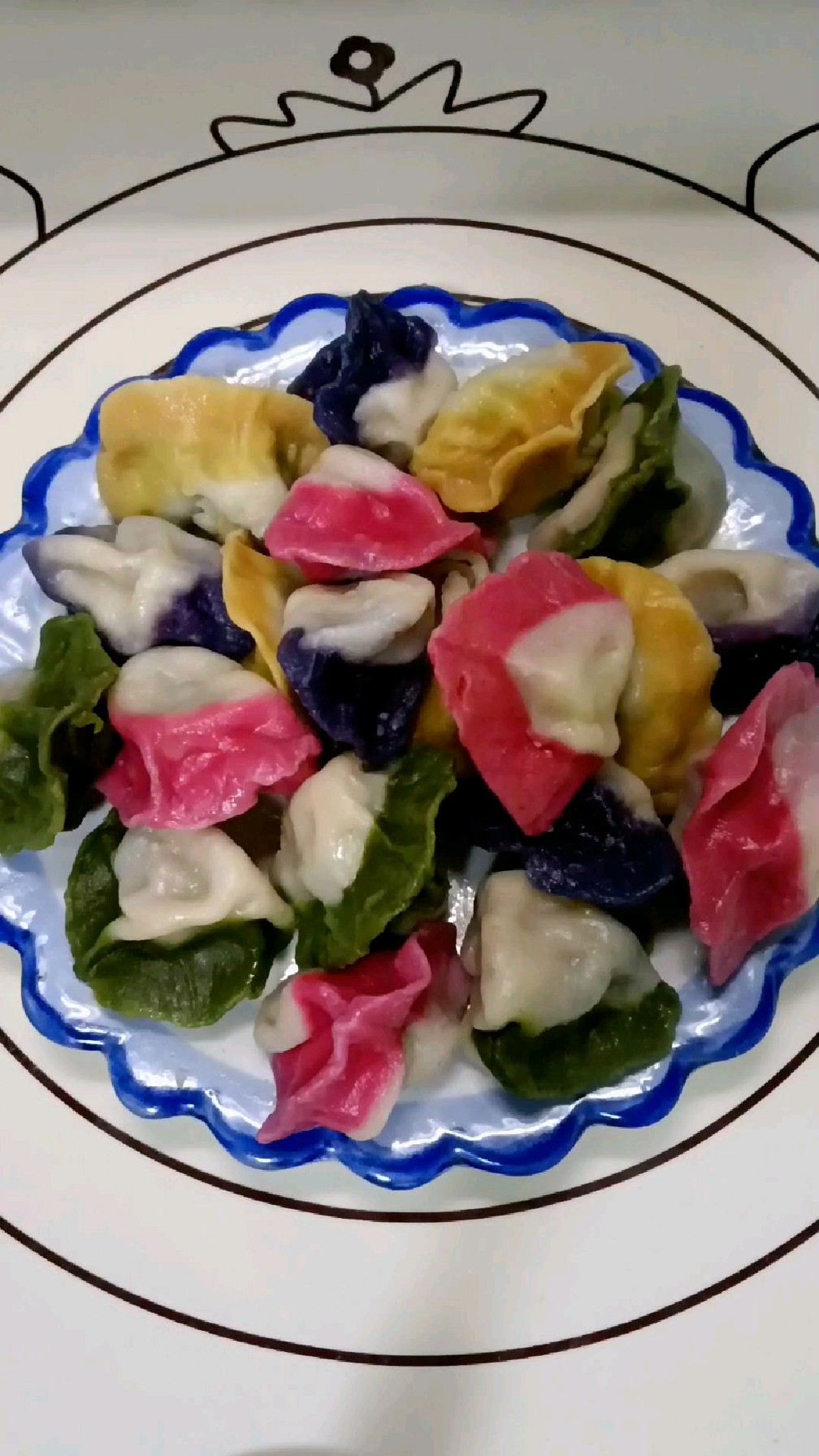 #家乡美食分享彩色饺子 #花样饺子 #五彩果蔬粉包饺子