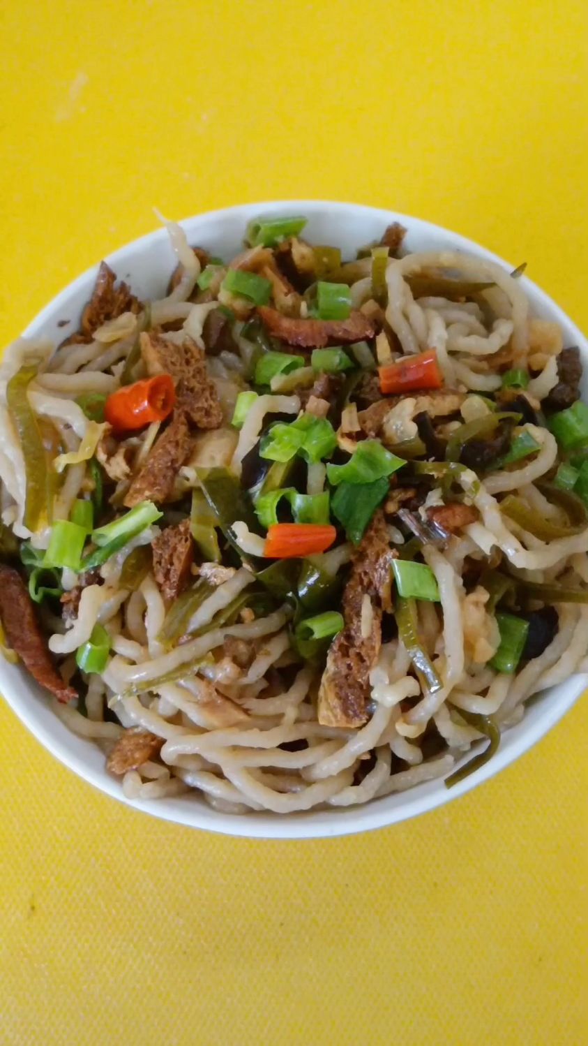 #做饭我是认真的 #简简单单又得一餐 #凉莜面家常做法美食教程分享