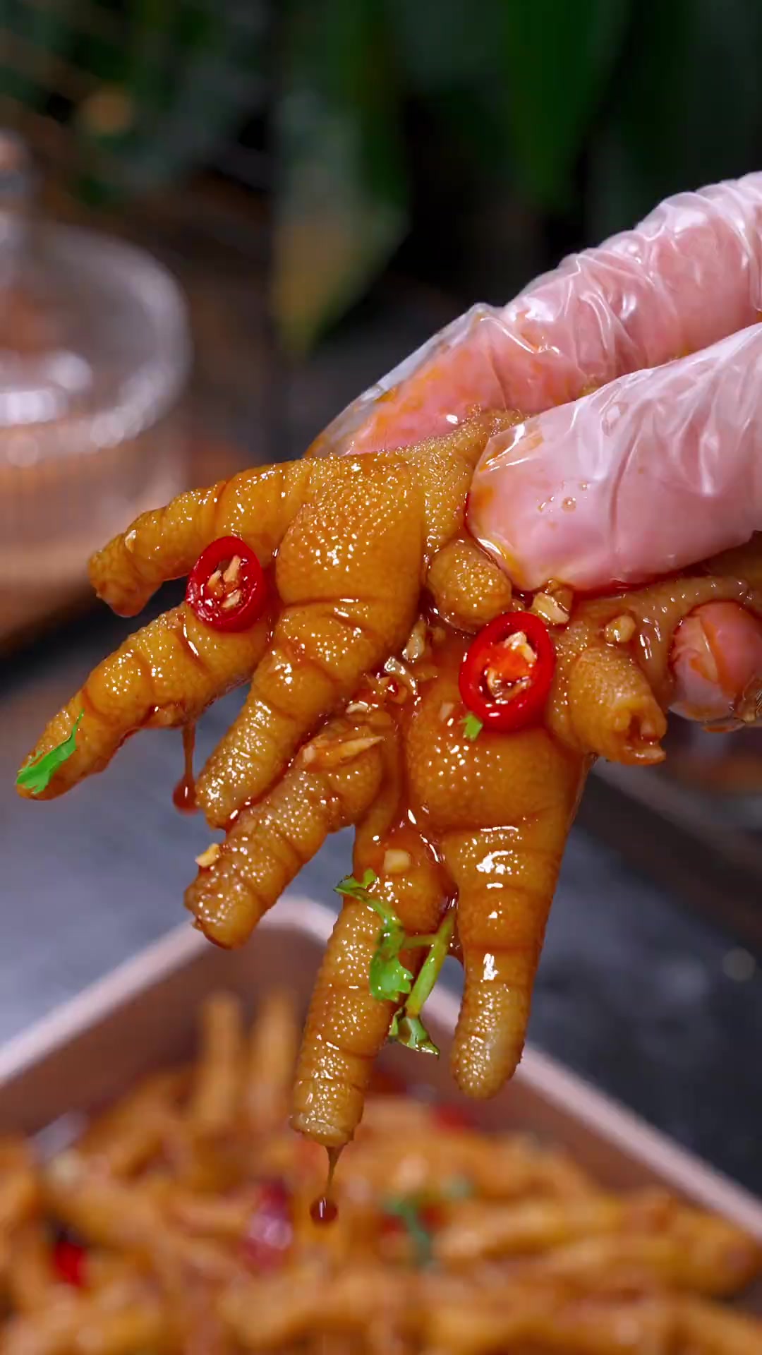 一到夏天就喜欢吃这个酸辣柠檬鸡脚 酸辣过瘾 好吃到停不下来 