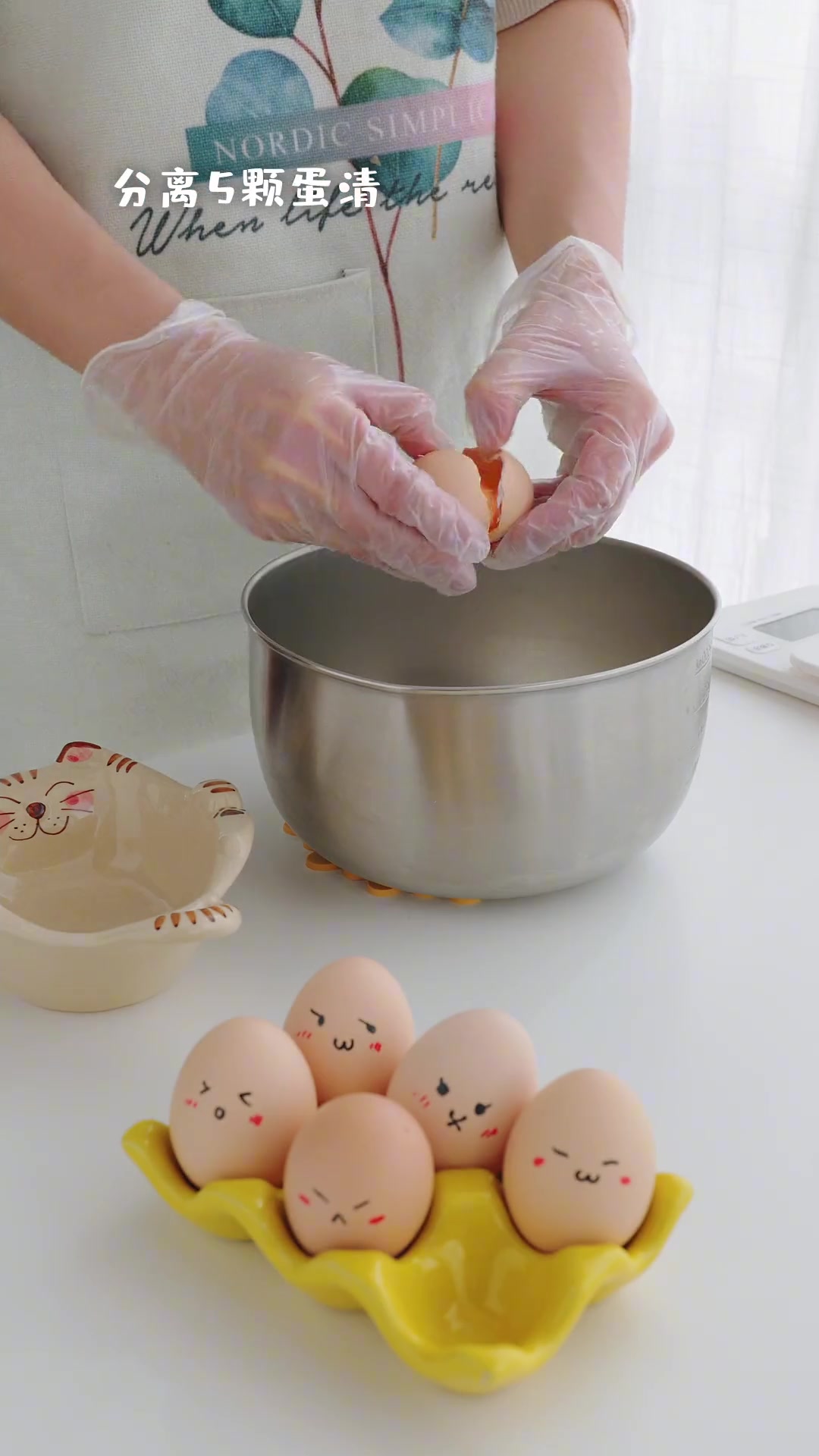 在家也能轻松享用的 春日冰淇淋蛋糕派