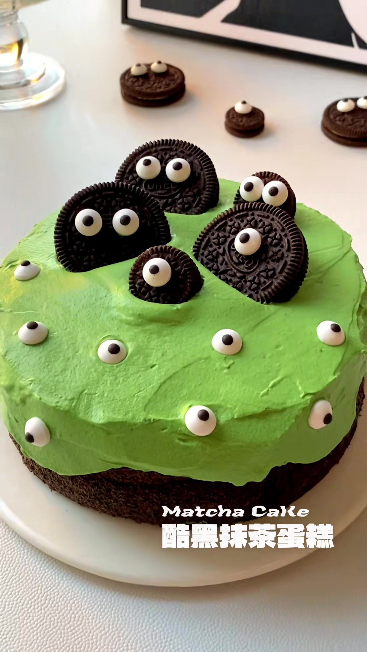 万圣节甜品酷黑抹茶蛋糕丨附教程！没有哪个女孩子能拒绝这么