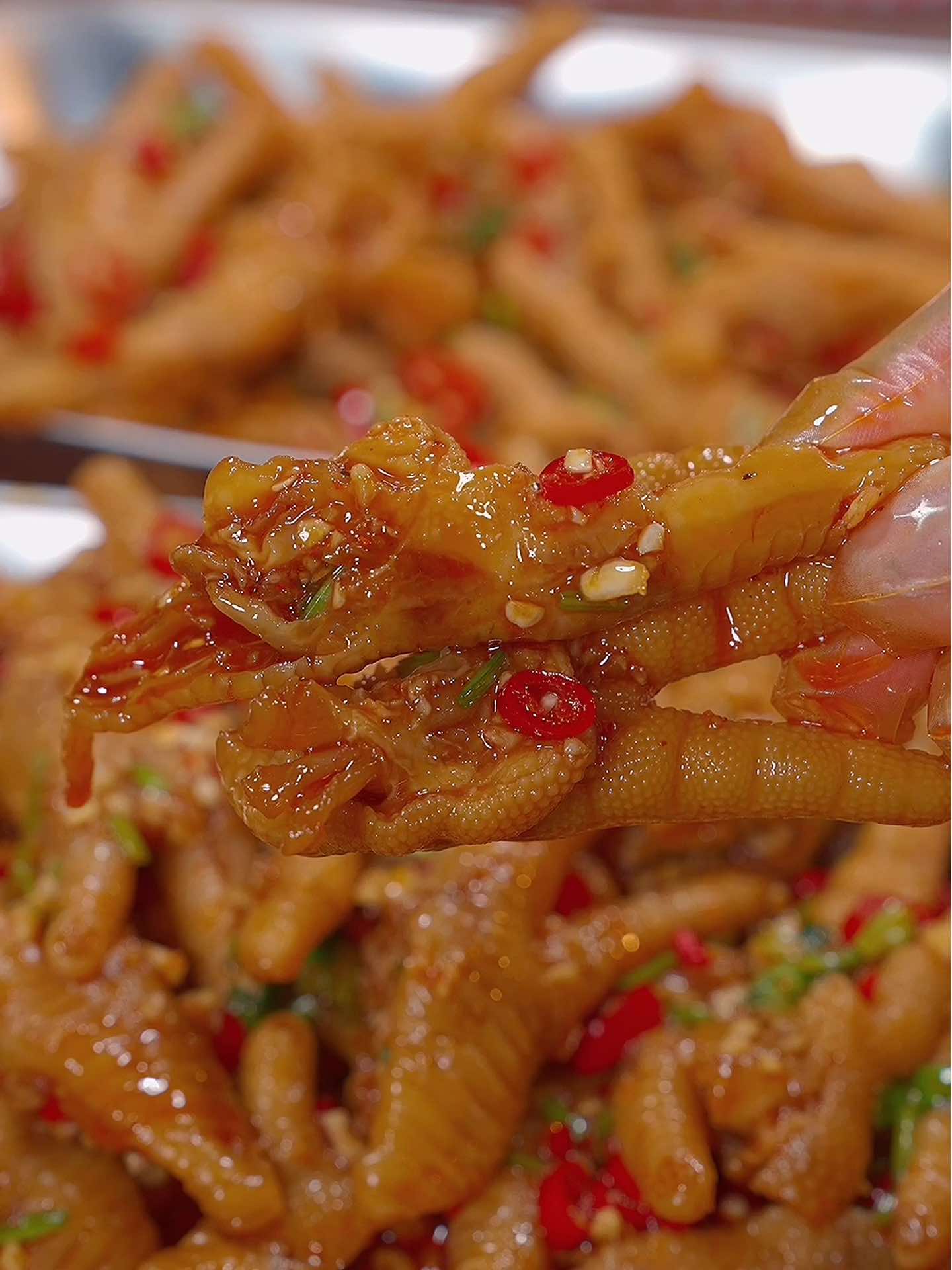 想吃酸辣柠檬鸡爪，其实自己做很简单！