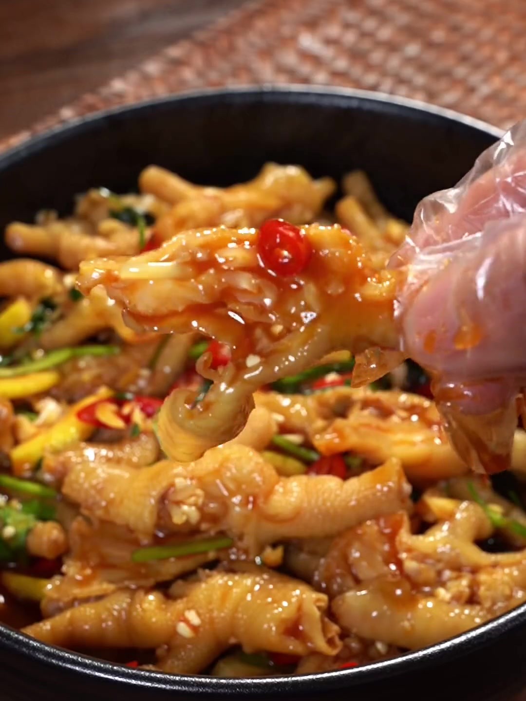 网红柠檬鸡爪，在家自己做，酸辣开胃有劲道！