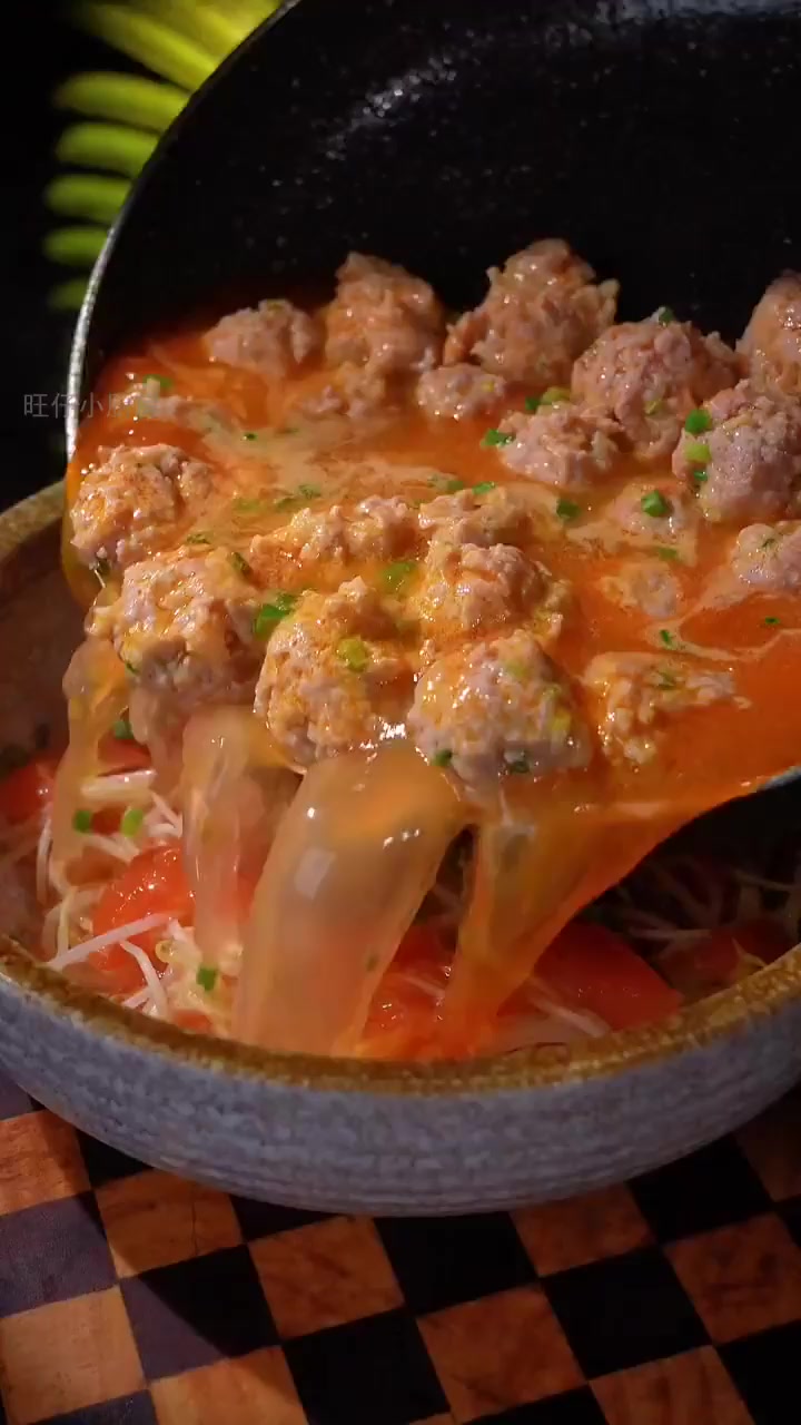 成都老店秘方 豆芽丸子汤让孩子连喝三碗!