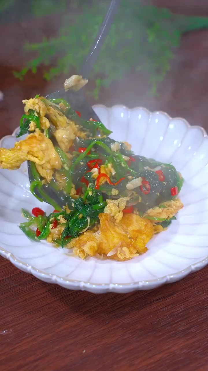 春天这菜一炒香三碗饭！