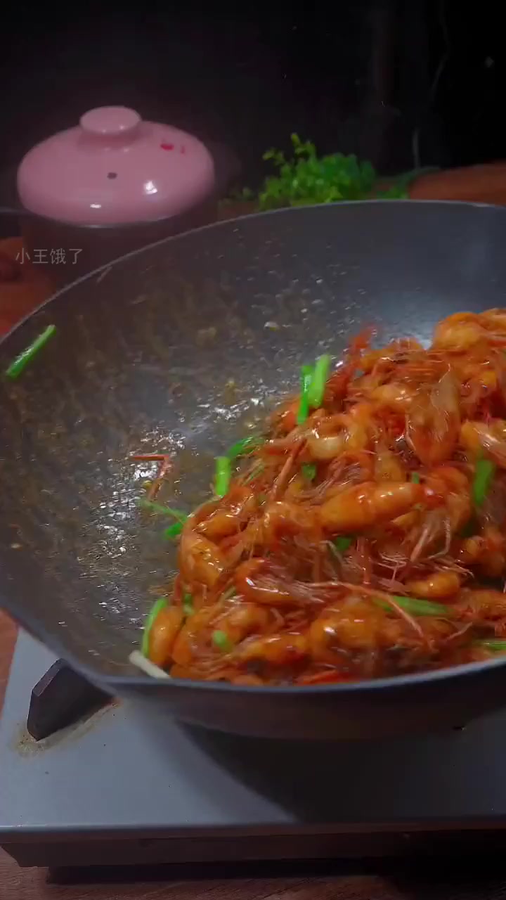 揭秘98元油爆小河虾，在家轻松复刻只需20元！！