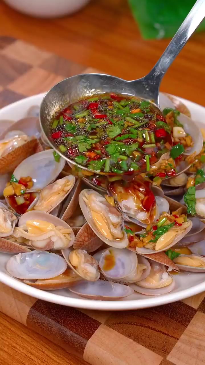 凉拌花甲做法，简单容易做太好吃了！！