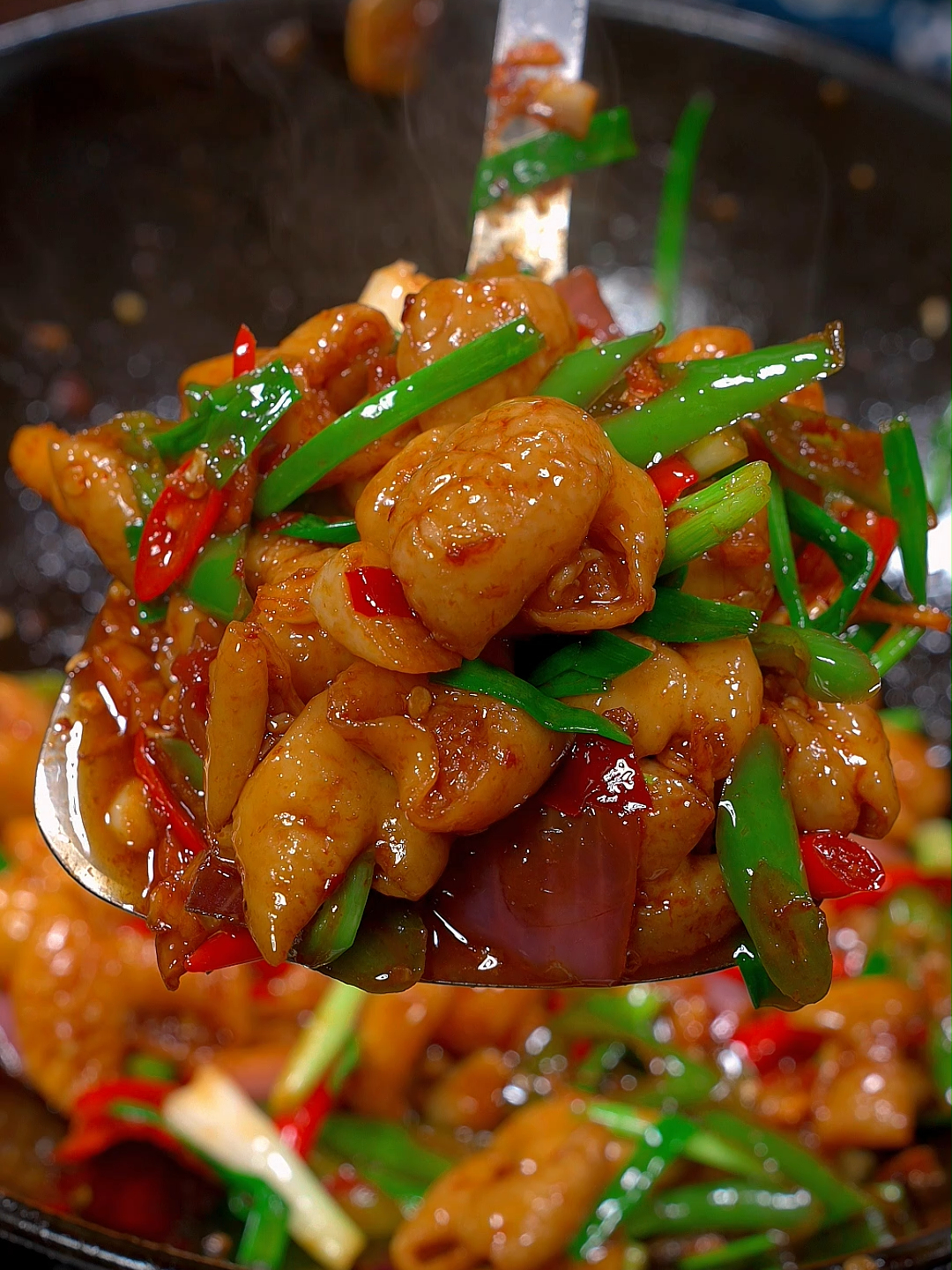 香辣肥肠,这样做的肥肠香辣下饭，比豆腐还嫩！