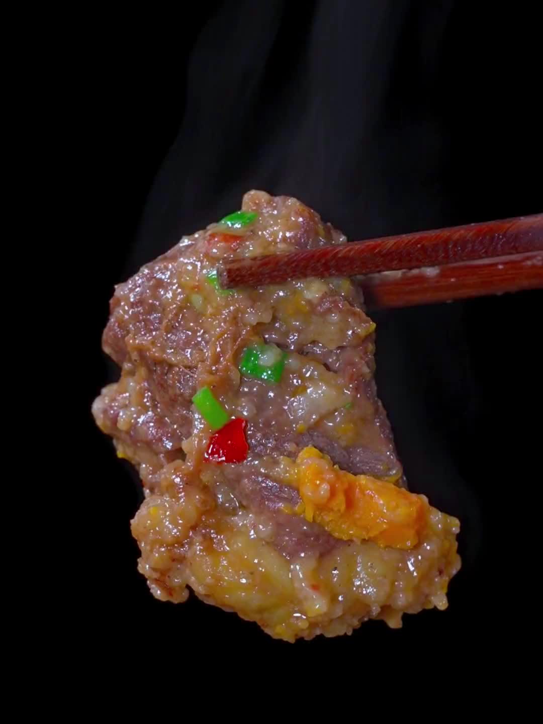 粉蒸牛肉这样做，一点也不柴！