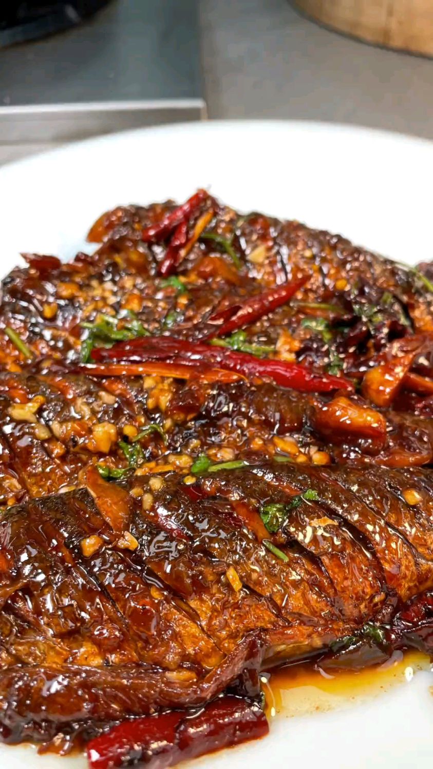 鲅鱼怎么做不腥入味，这个视频看好了哈