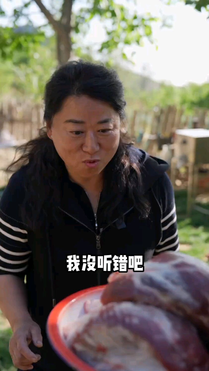 用十斤猪肉做酱牛肉,没想到做出来这么牛