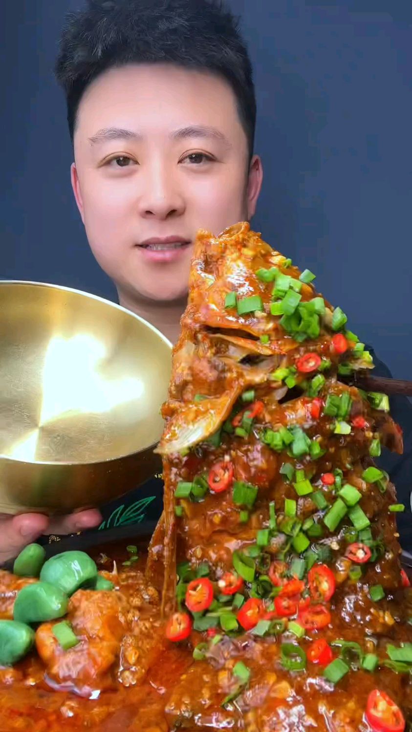 千岛湖的大鲫鱼,梳梳头