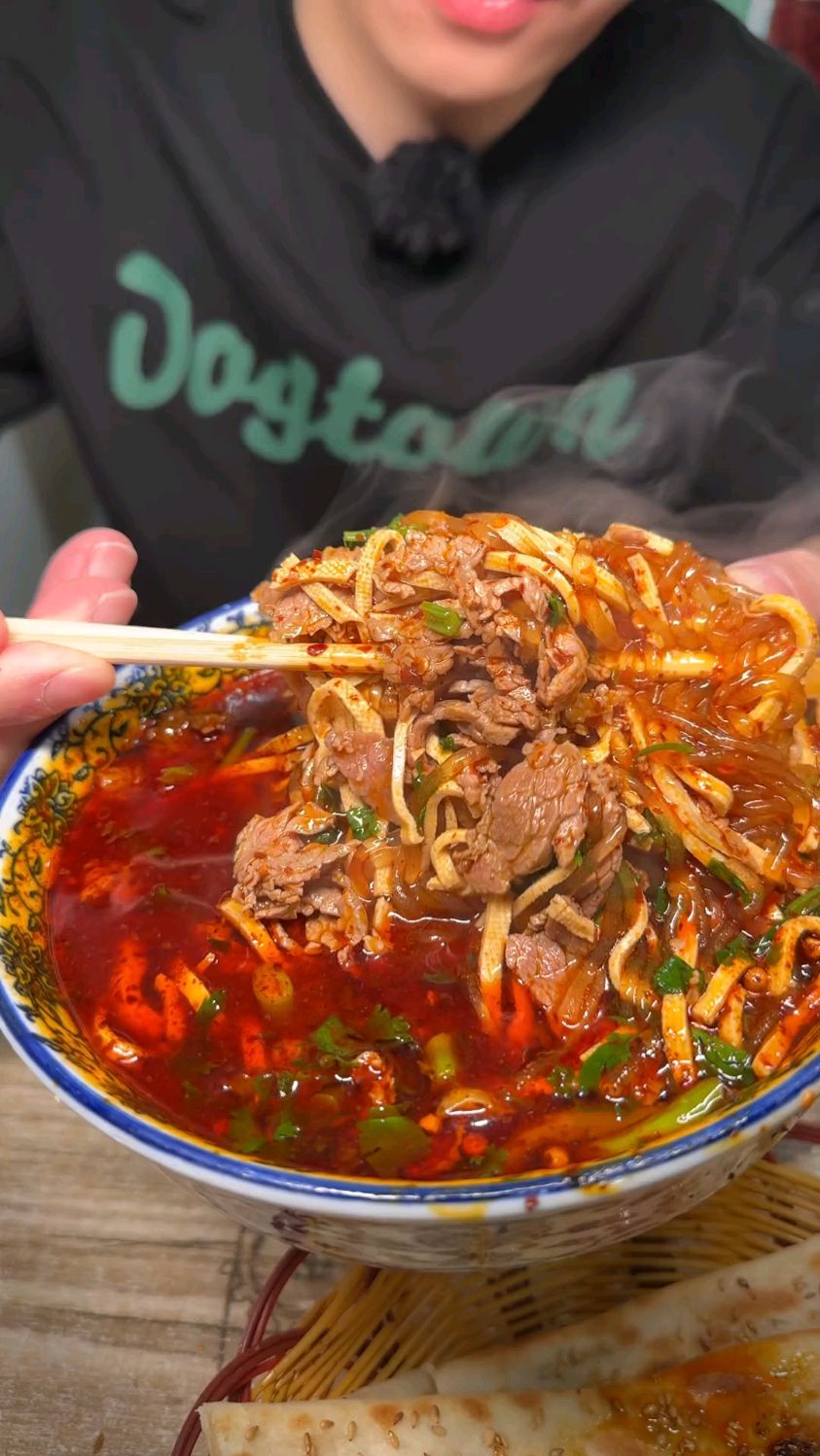 用整头牛熬煮的鲜香浓汤牛肉开启淮南人一天的烟火盛宴!