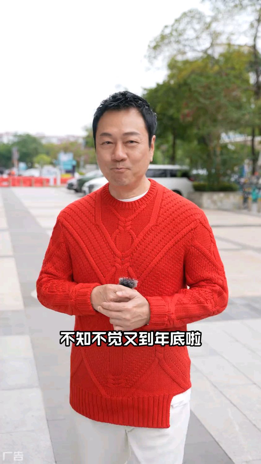 盆菜一开,好运就来,一桌子一家人一盆菜,年味的感觉自然就来啦