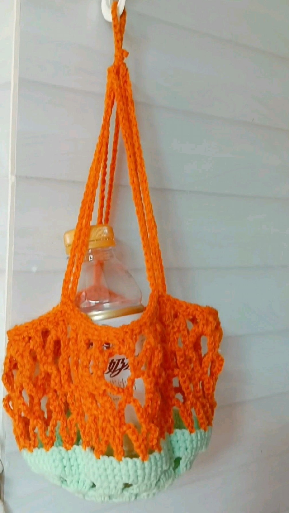 1.一针一线藏爱意,钩出专属收纳袋