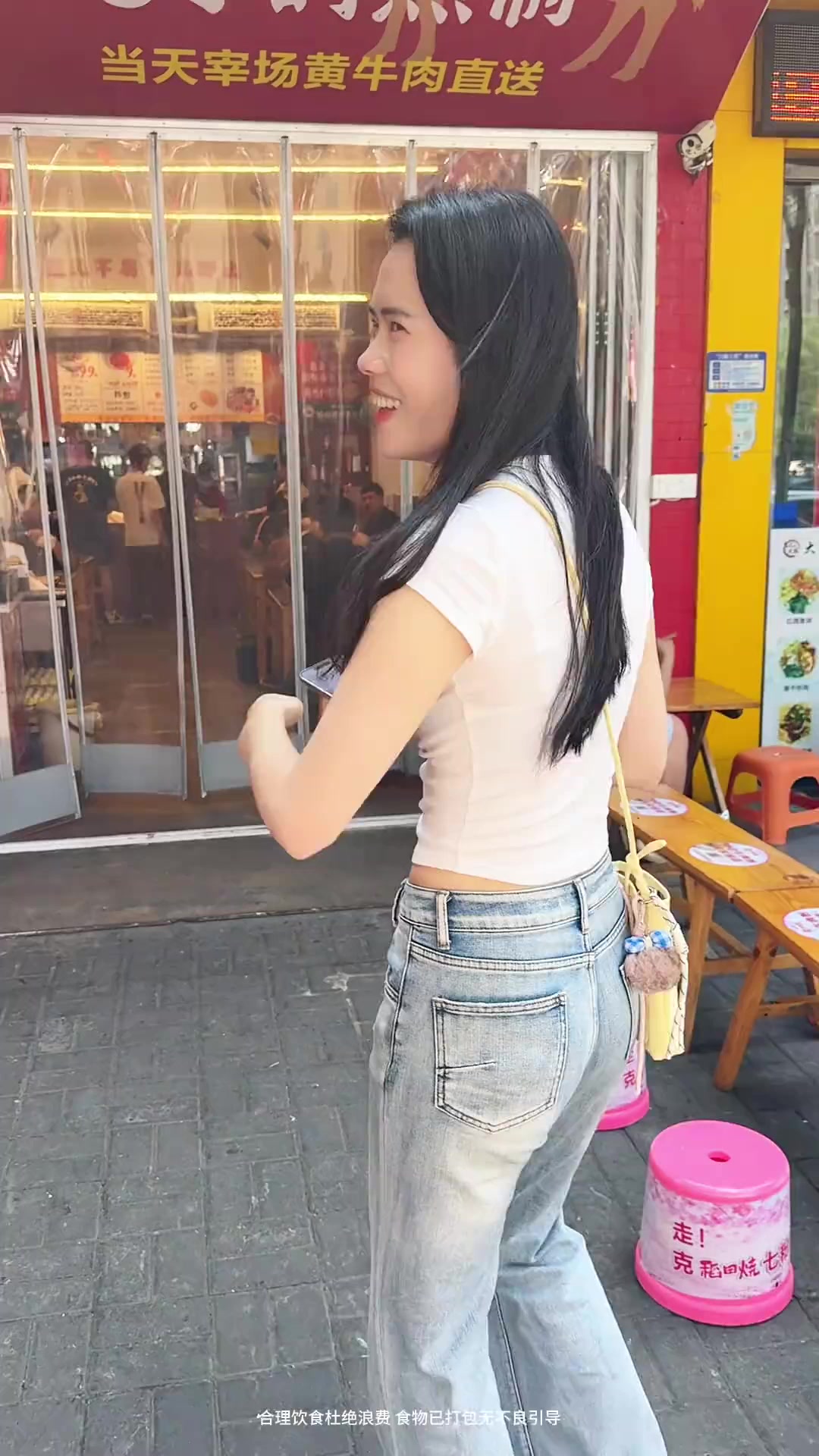 来常德我只办一件事儿，嗦粉，好吃。