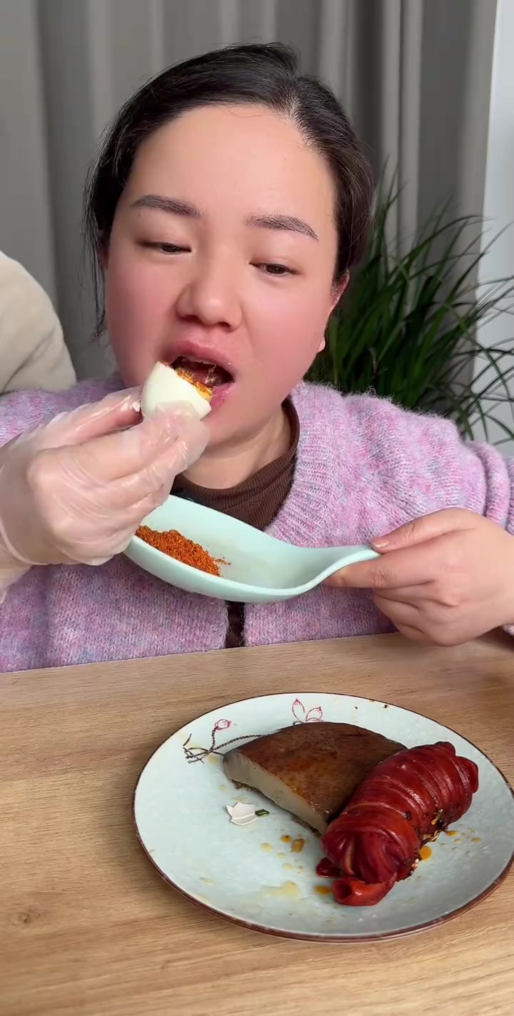 泰和乌鸡蛋含叶酸更丰富，不含沙门氏菌林下散养鸡五谷喂养家人吃