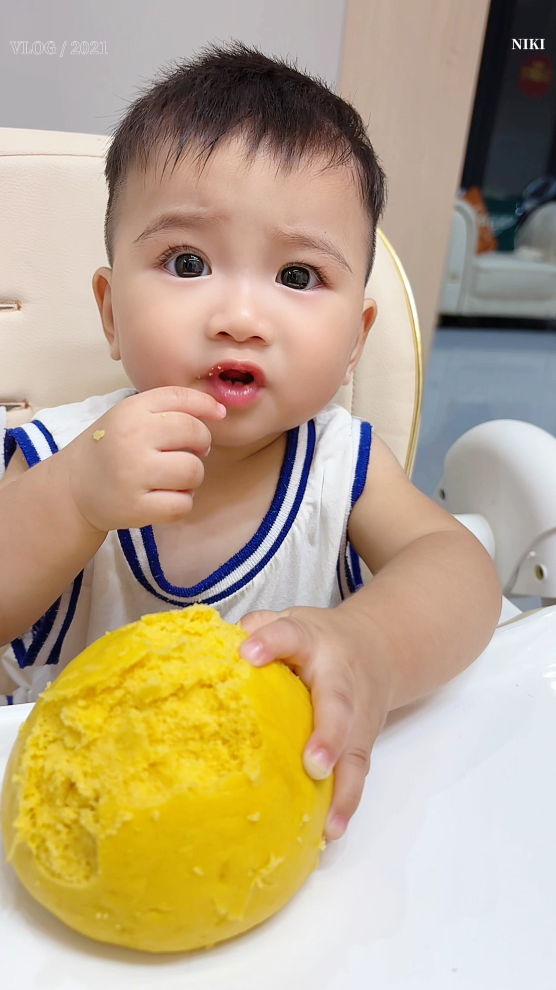 9月龄宝宝辅食:南瓜馒头加小米南瓜山药米糊,小肚吃得饱饱