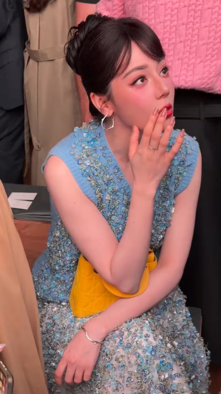 迪丽热巴都美成啥样了