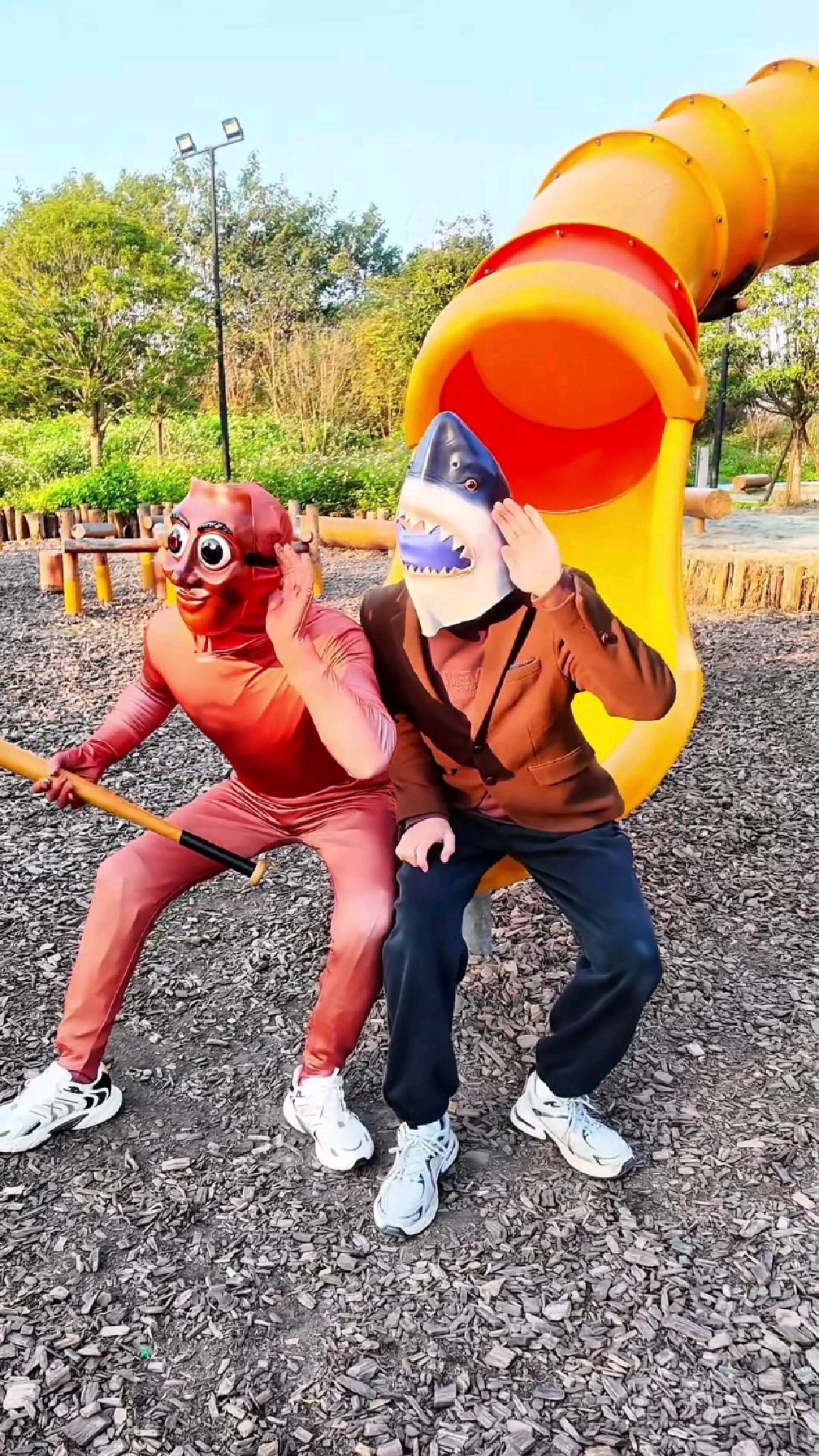 木棍人和耐克鲨鱼这胆也太小了吧